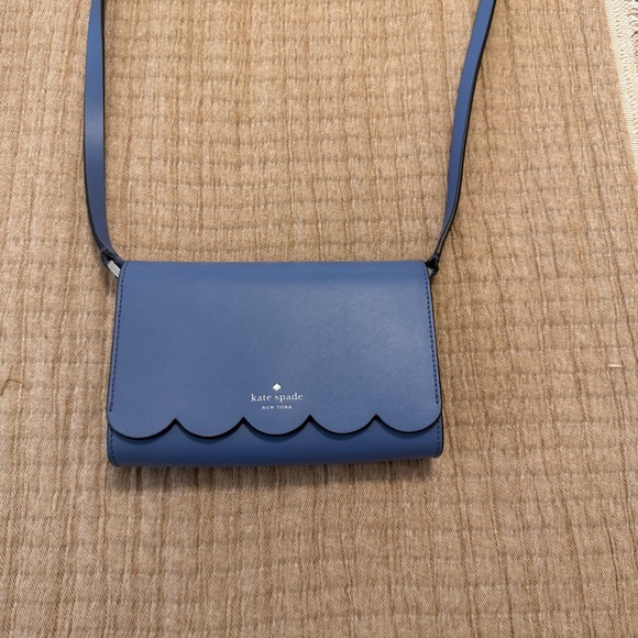 Kate Spade Navy Crossbody Bag with Scallop Detail - Picture 2 of 12